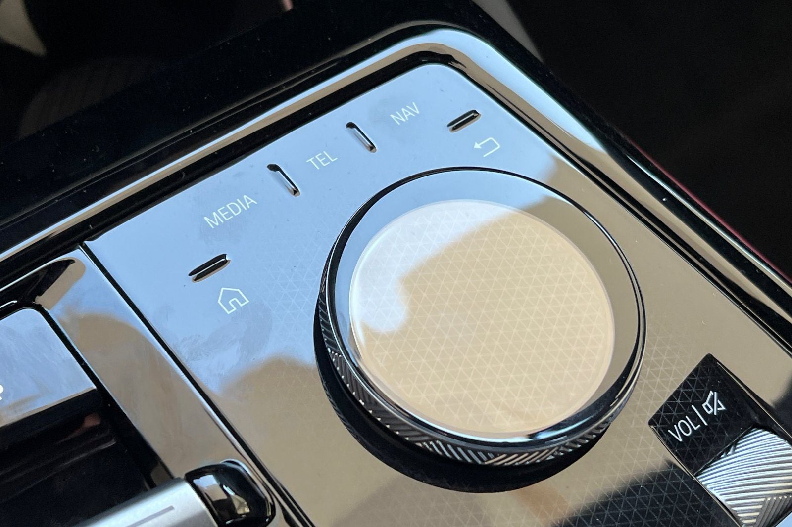 2027 BMW 5 Series 530i