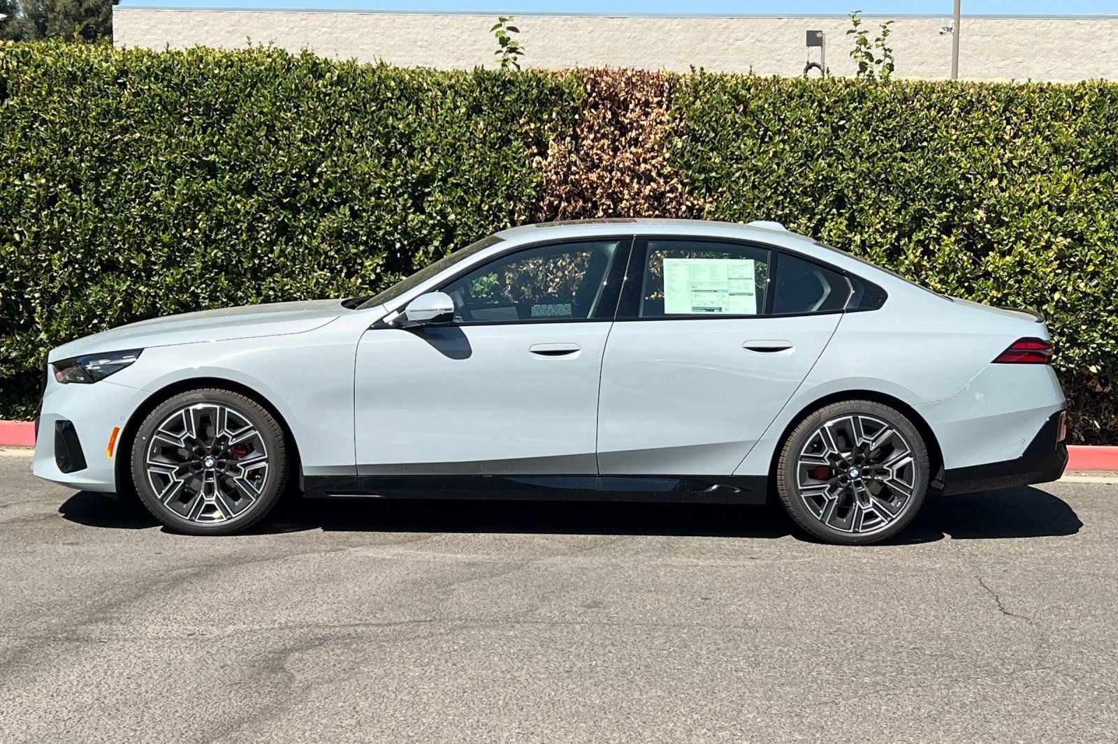 2027 BMW 5 Series 530i