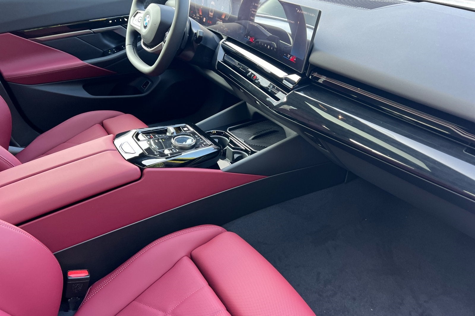 2026 BMW 5 Series 530i