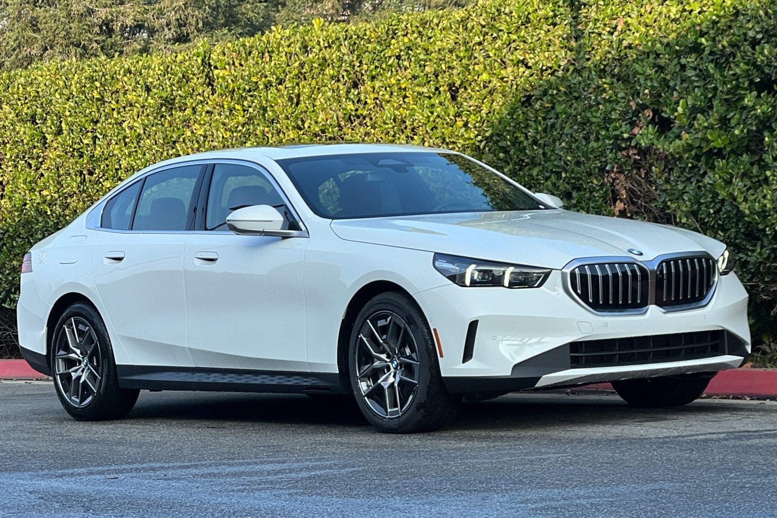 2026 BMW 5 Series 530i