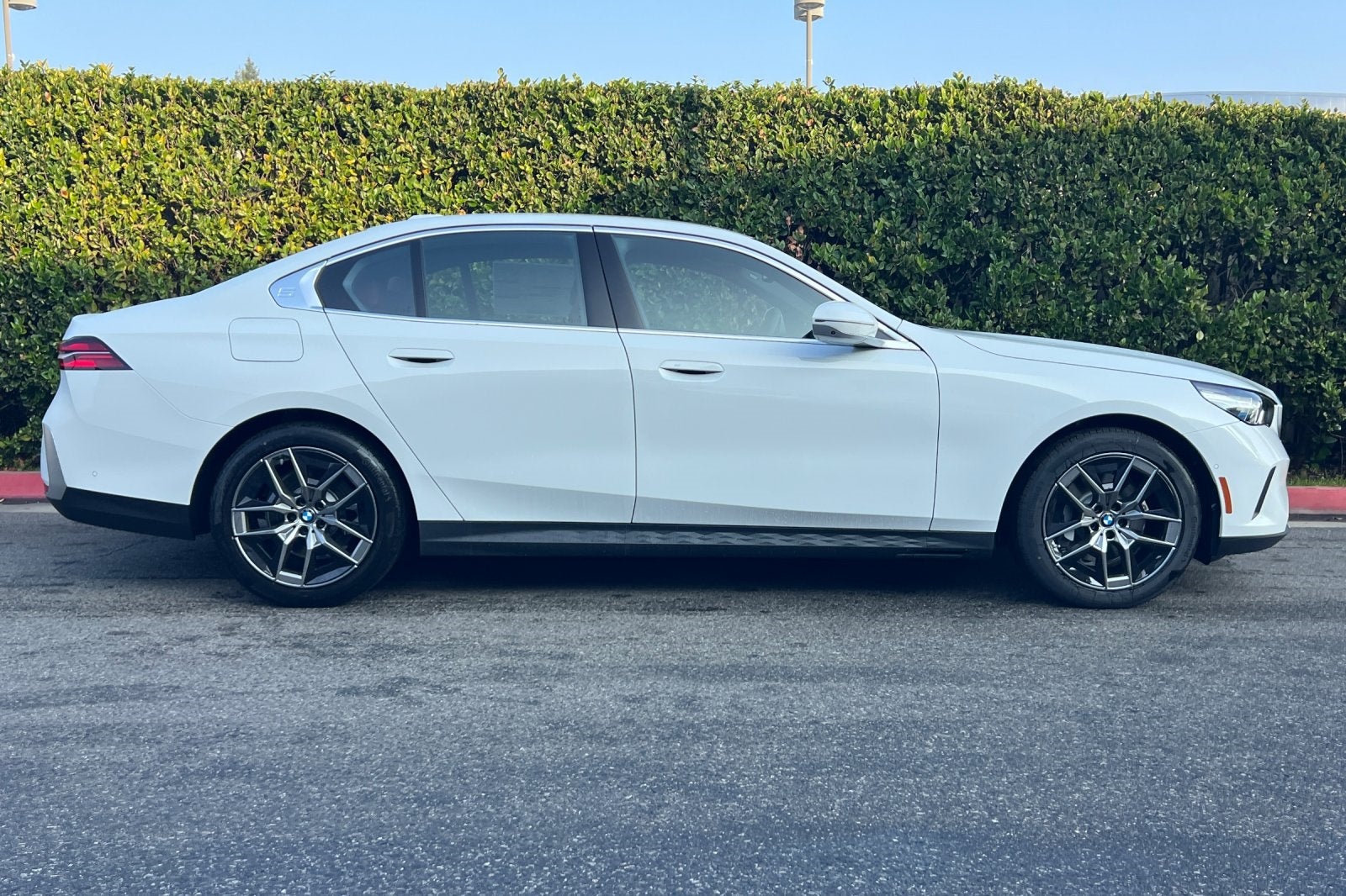 2026 BMW 5 Series 530i