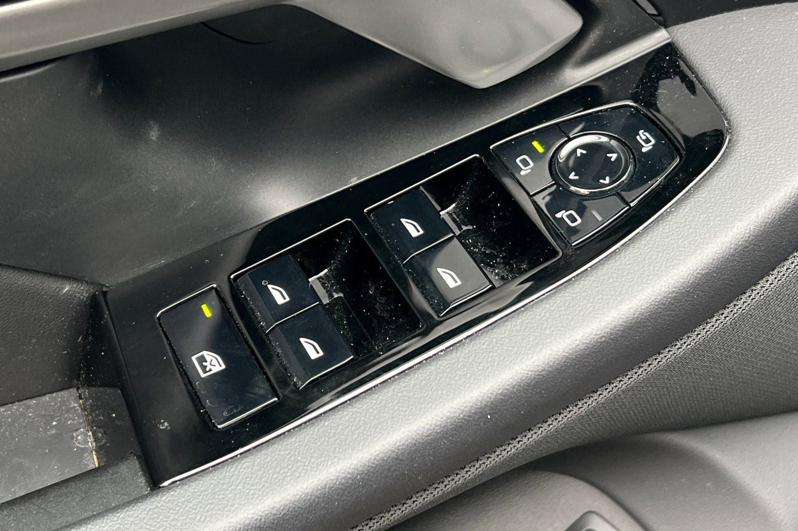 2026 BMW 5 Series 530i