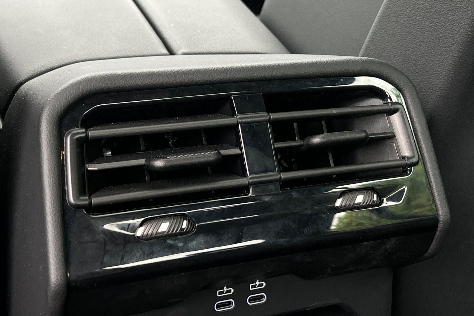 2026 BMW 5 Series 530i
