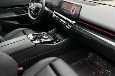 2026 BMW 5 Series 530i