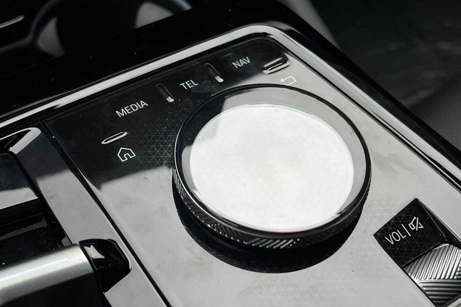 2026 BMW 5 Series 530i