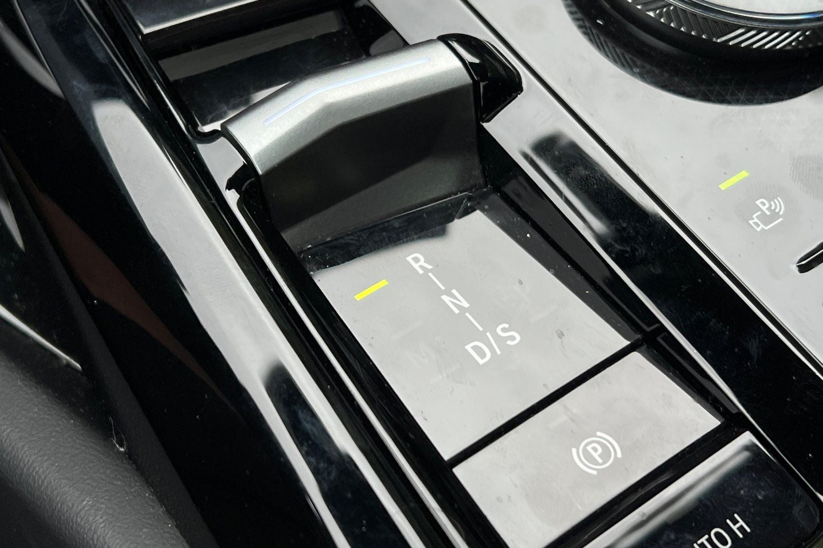 2026 BMW 5 Series 530i