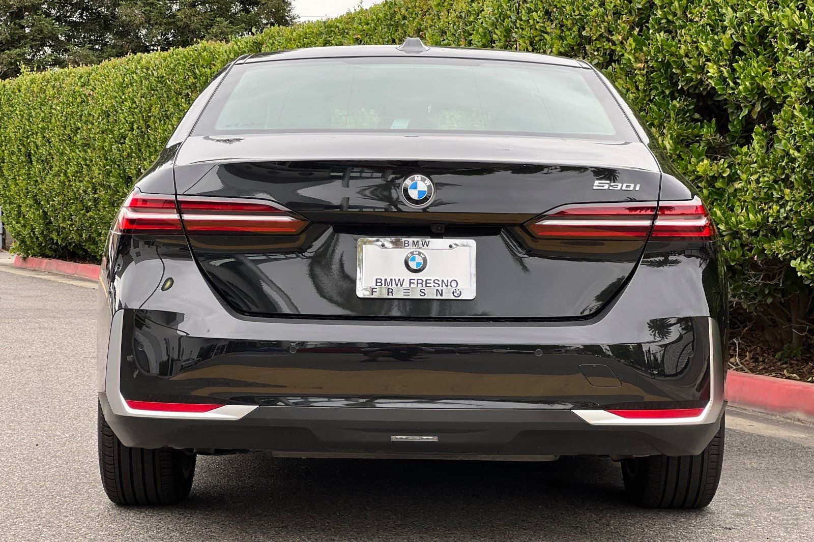 2026 BMW 5 Series 530i