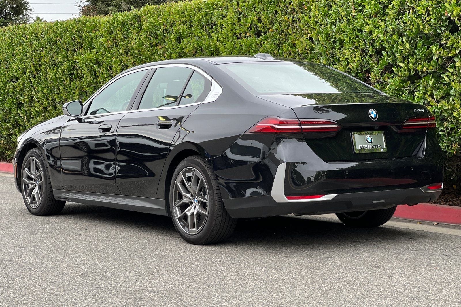 2026 BMW 5 Series 530i