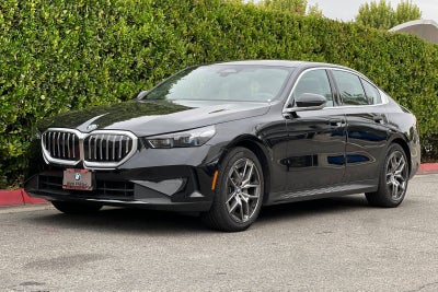 2026 BMW 5 Series 530i