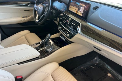 2021 BMW 5 Series 530i