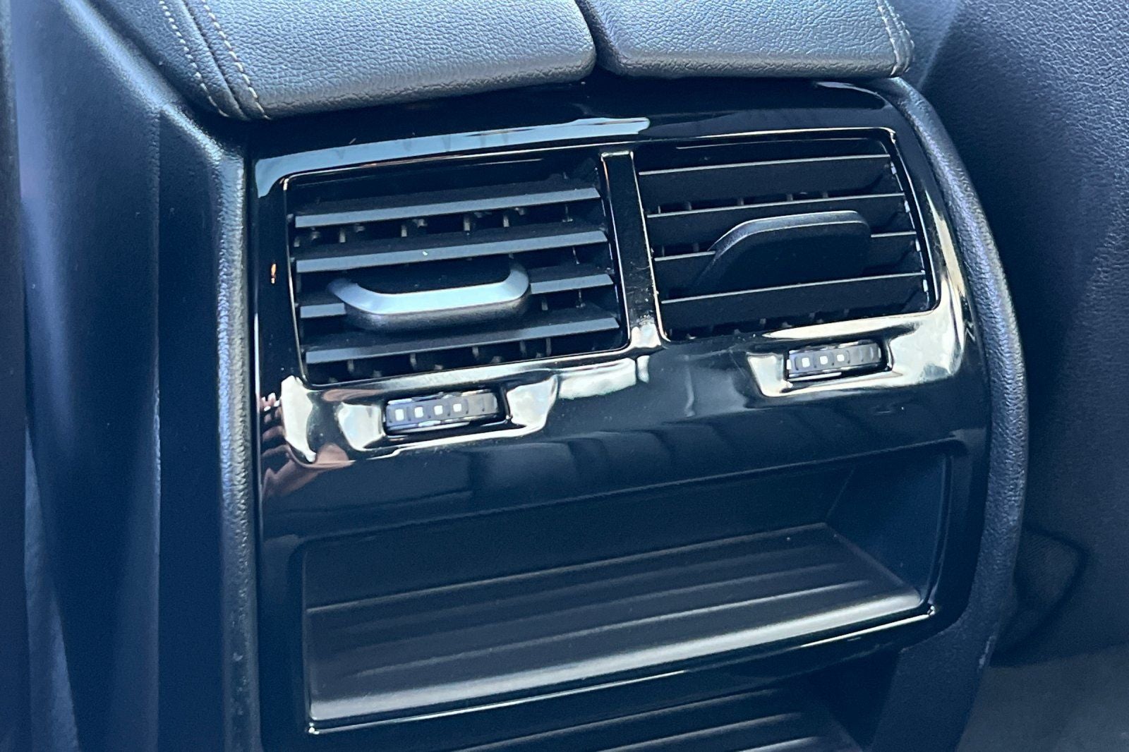 2023 BMW 5 Series 530i