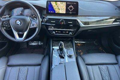 2023 BMW 5 Series 530i
