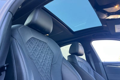 2023 BMW 5 Series 530i