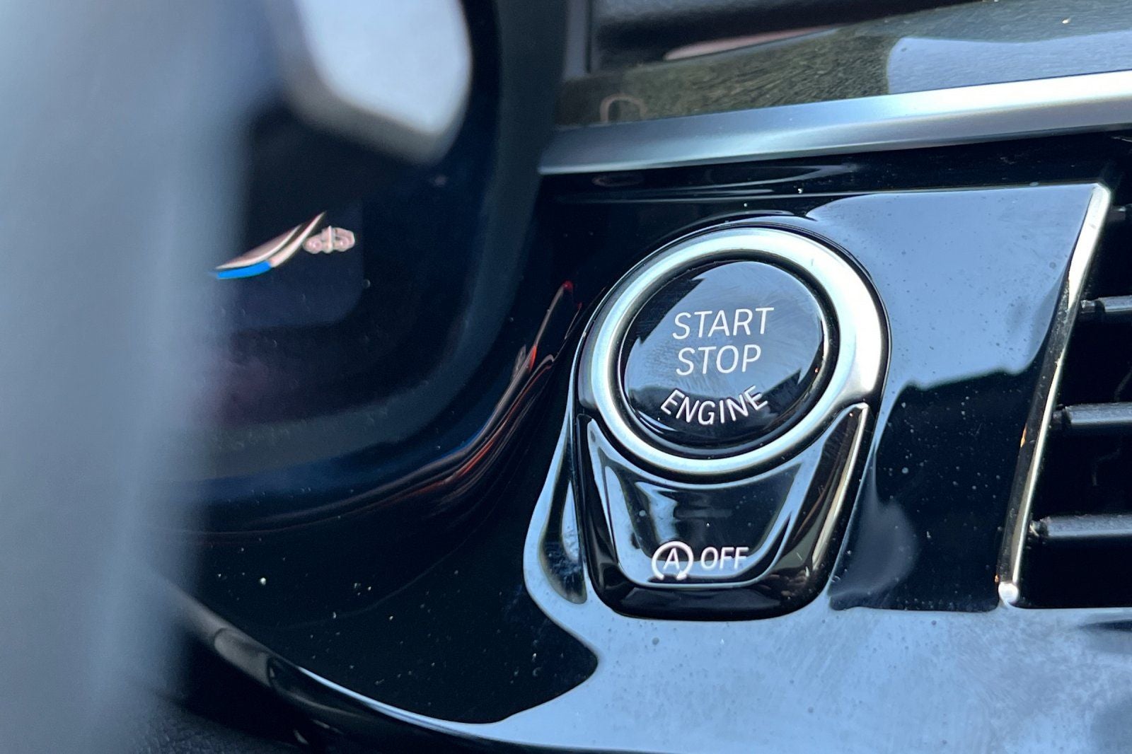 2023 BMW 5 Series 530i