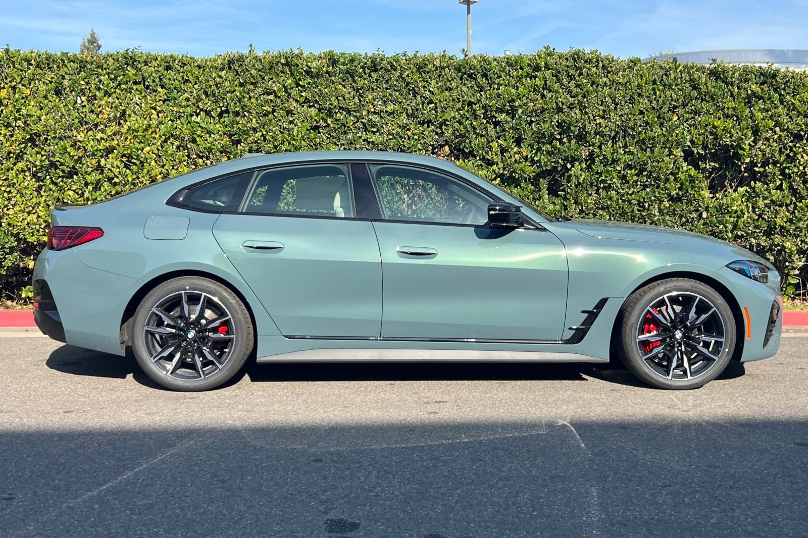 2026 BMW 4 Series M440i