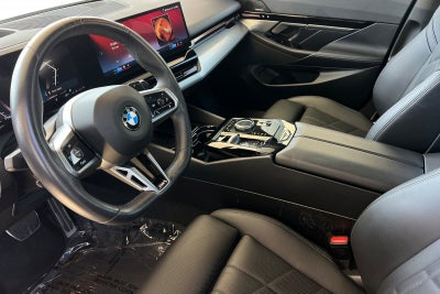 2026 BMW 5 Series 530i xDrive