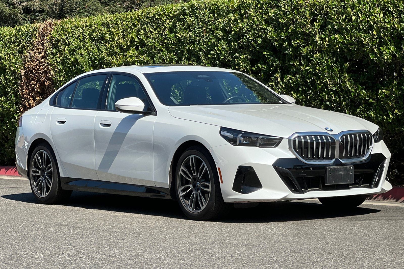 2026 BMW 5 Series 530i xDrive