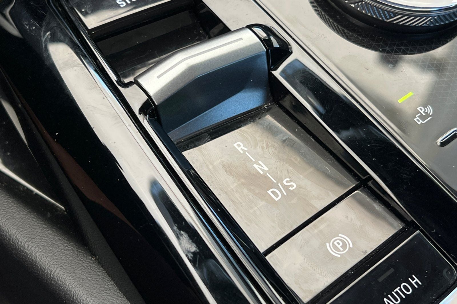 2026 BMW 5 Series 530i xDrive