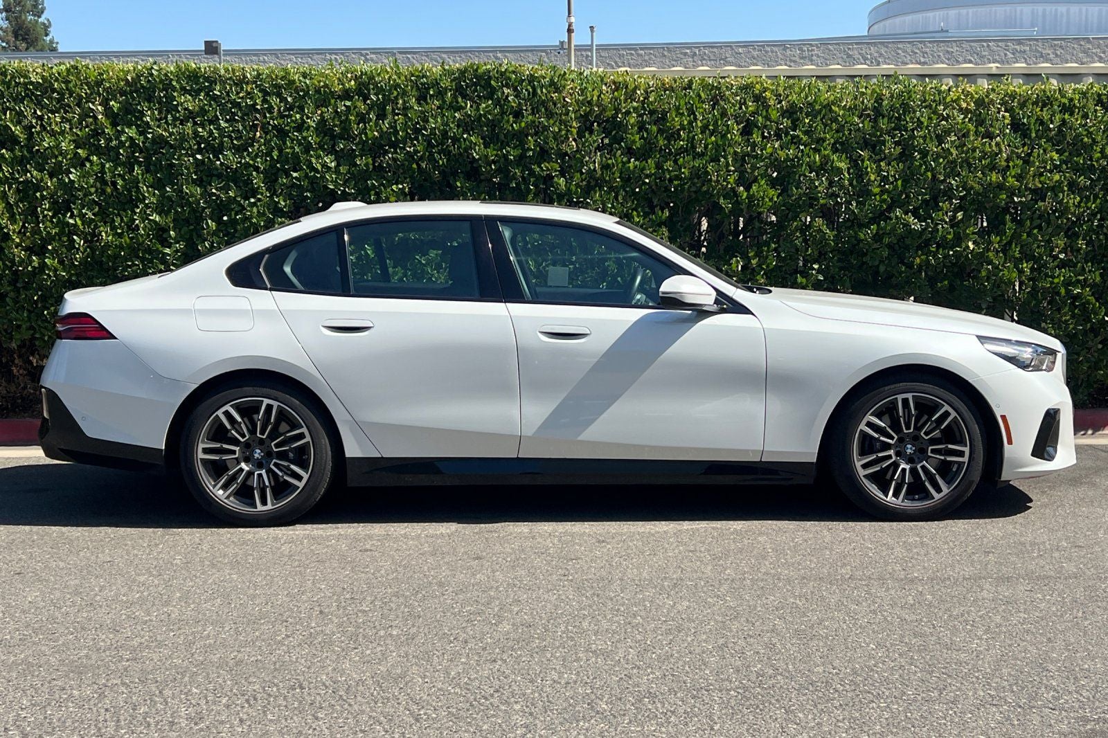 2026 BMW 5 Series 530i xDrive