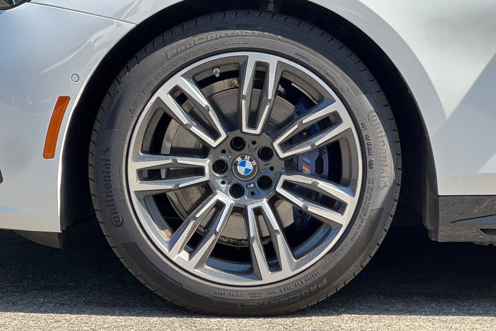 2026 BMW 5 Series 530i xDrive
