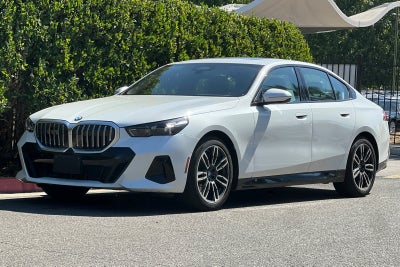 2026 BMW 5 Series 530i xDrive