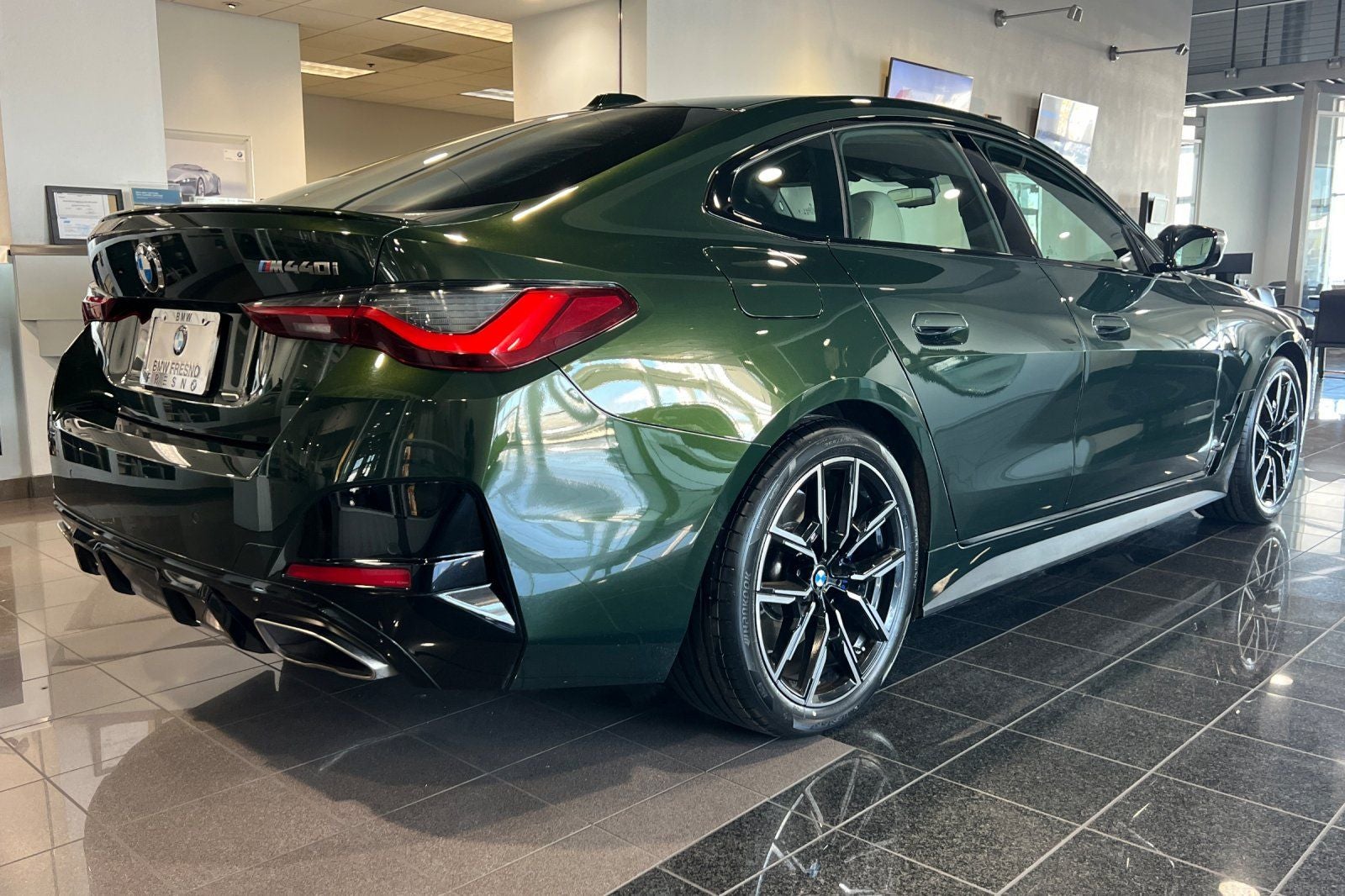 2024 BMW 4 Series M440i