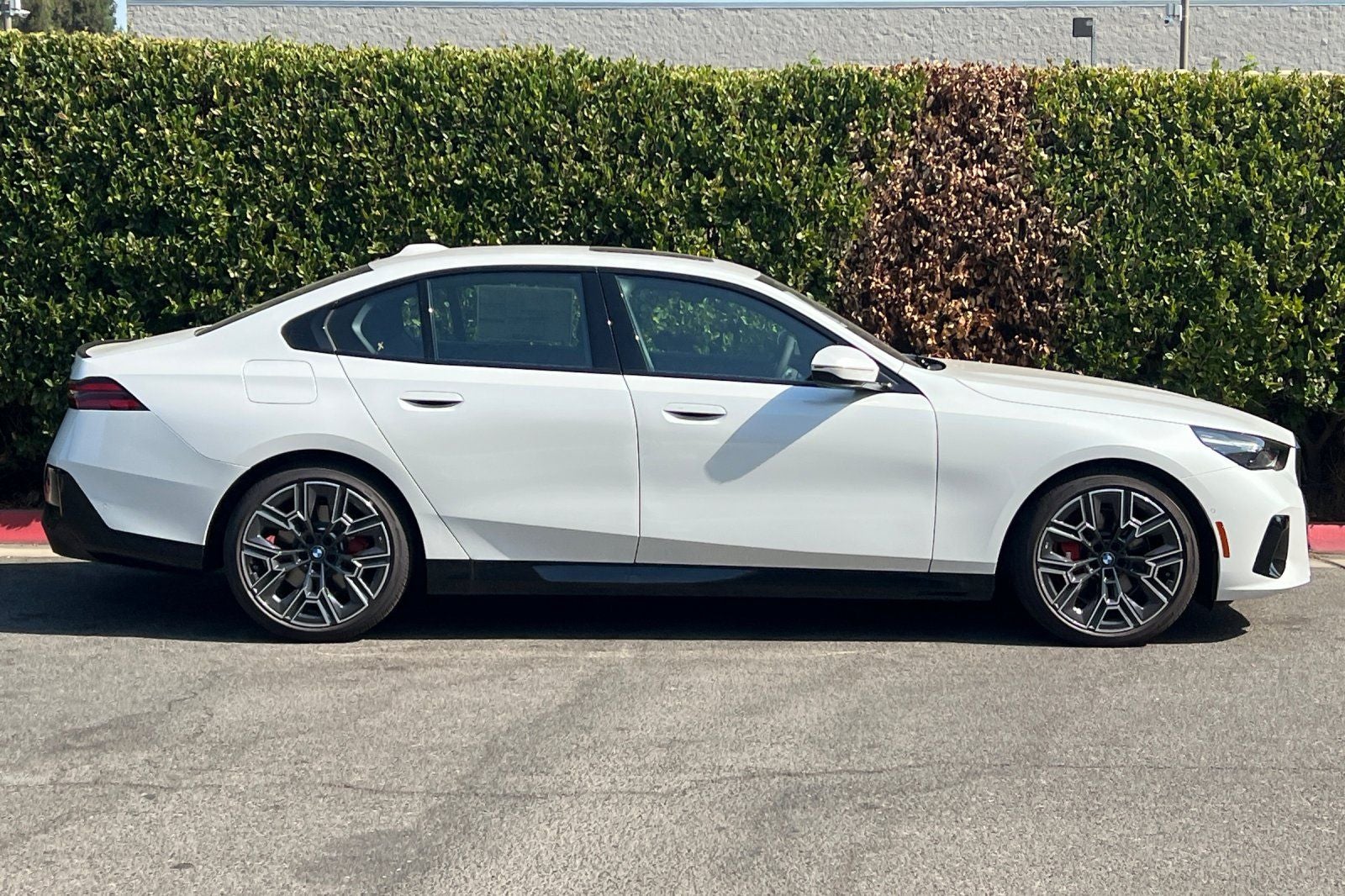 2026 BMW 5 Series 540i xDrive