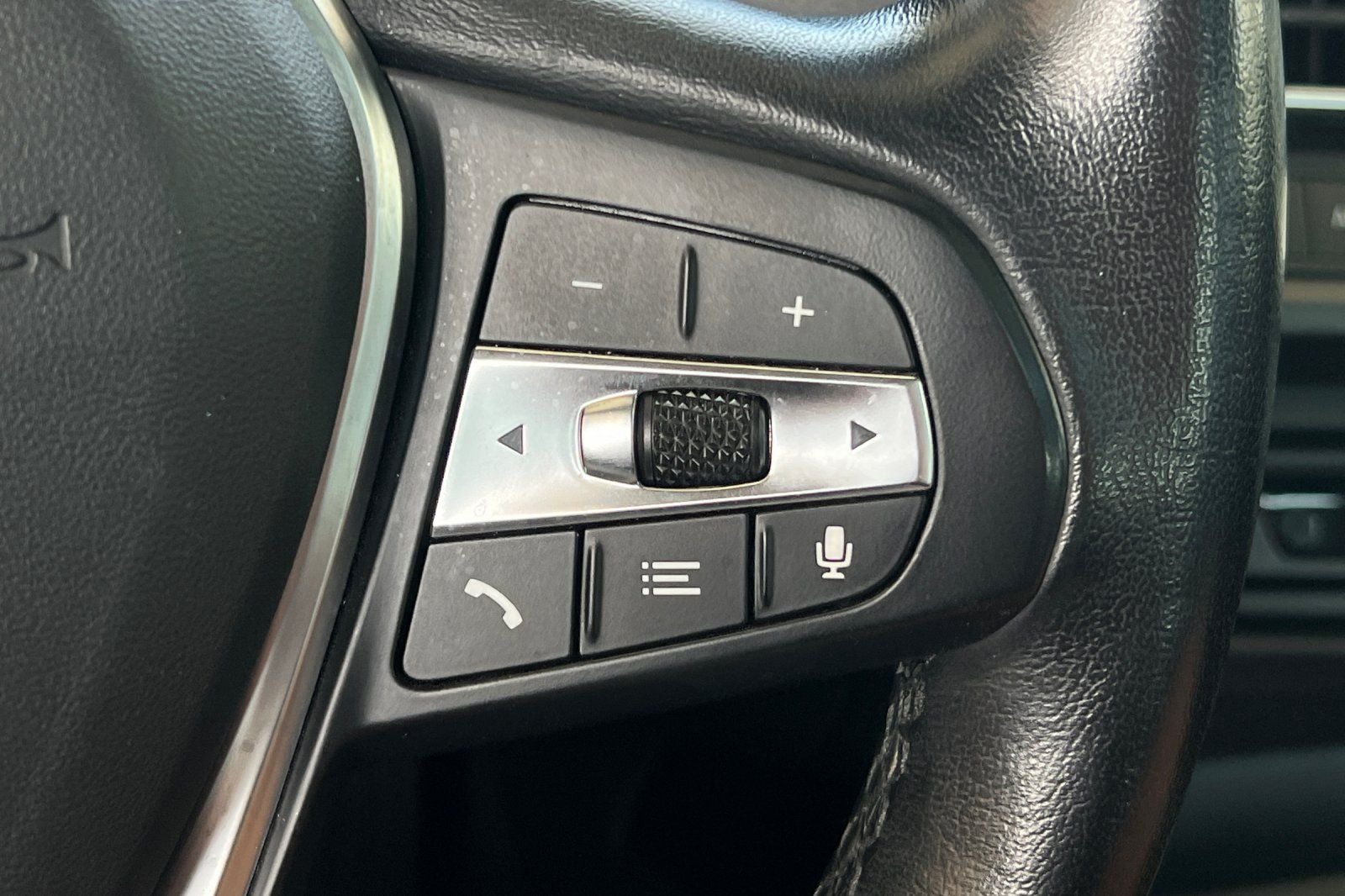 2024 BMW 2 Series 228i xDrive