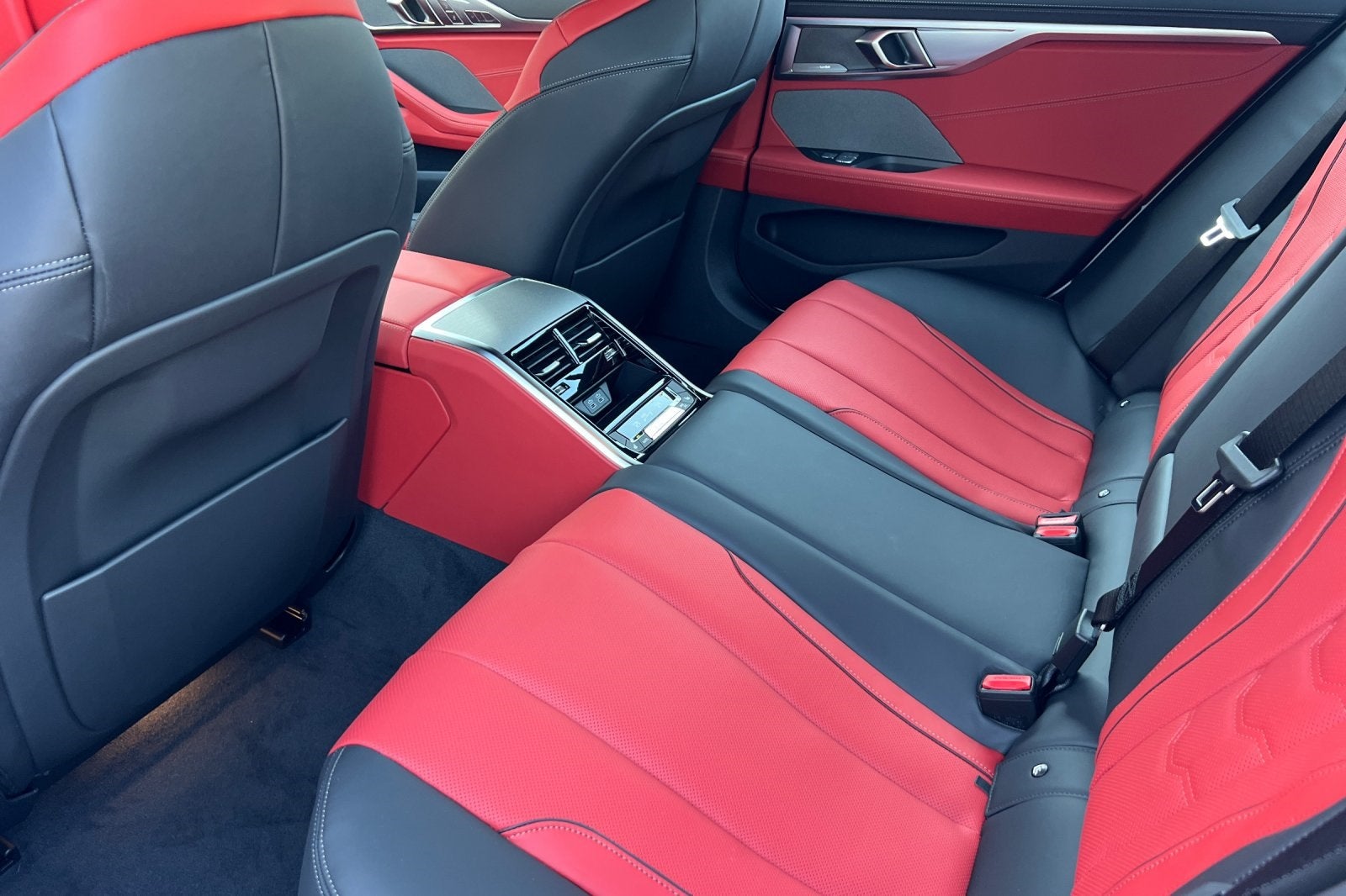 2026 BMW 8 Series 840