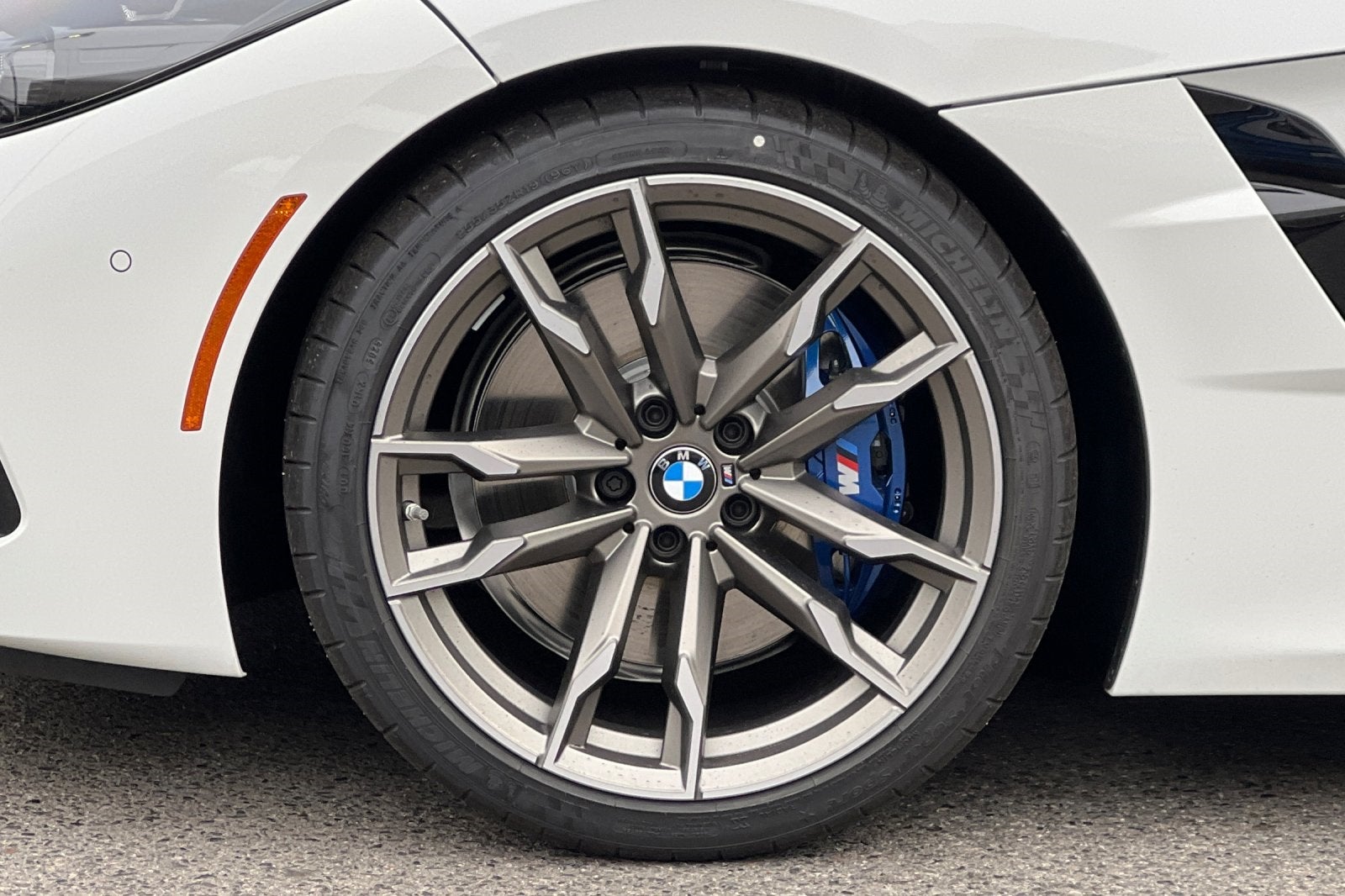 2026 BMW Z4 sDrive M40i