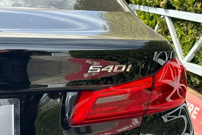 2019 BMW 5 Series 540i