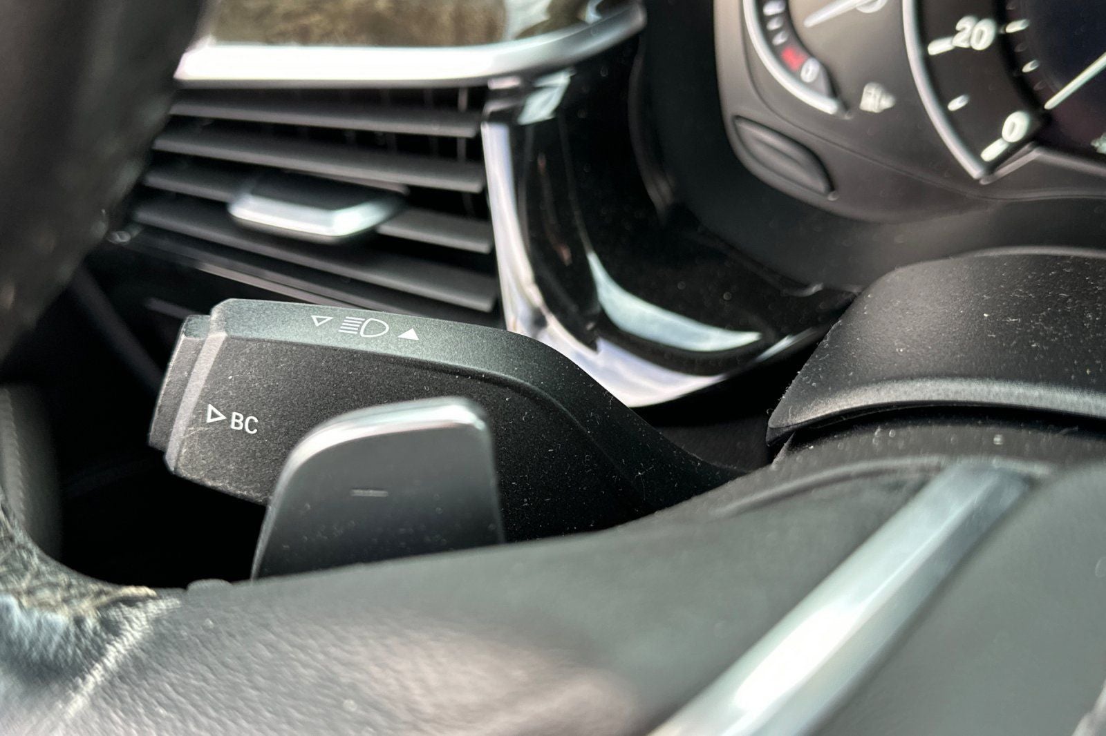 2019 BMW 5 Series 540i