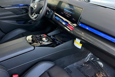 2027 BMW M5 Base