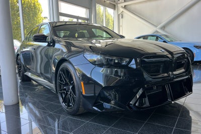 2027 BMW M5 Base