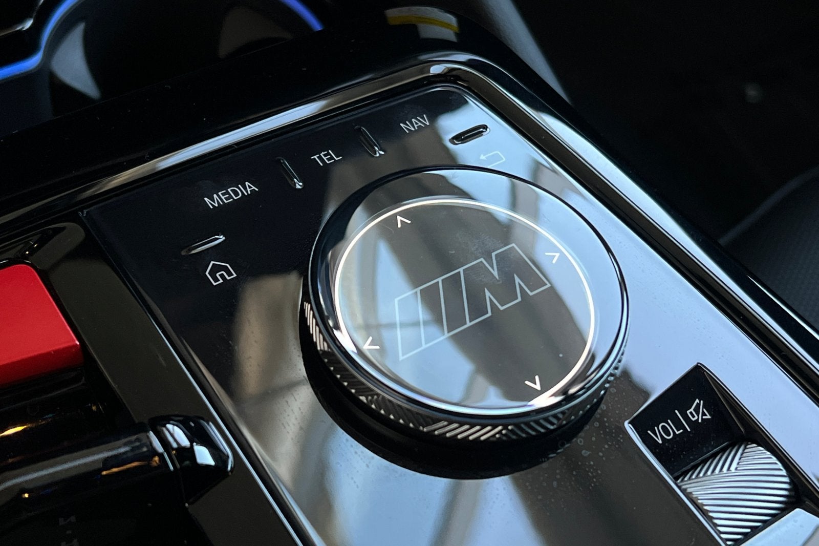 2027 BMW M5 Base