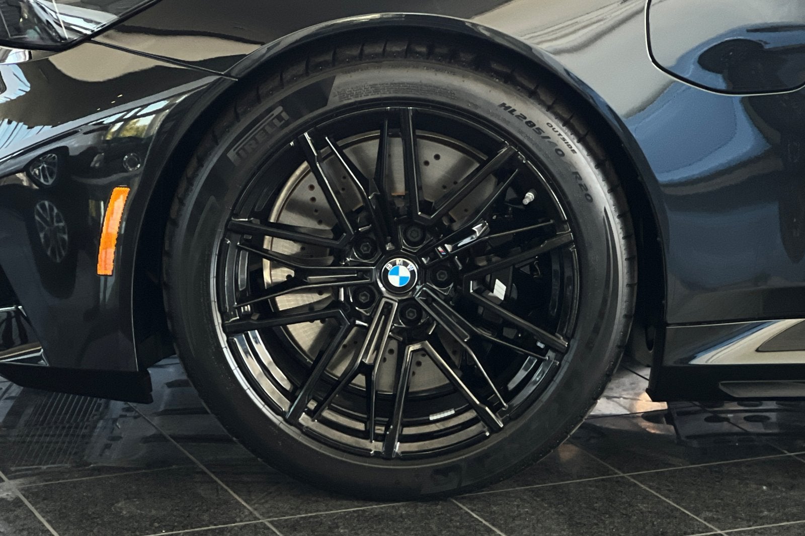 2027 BMW M5 Base