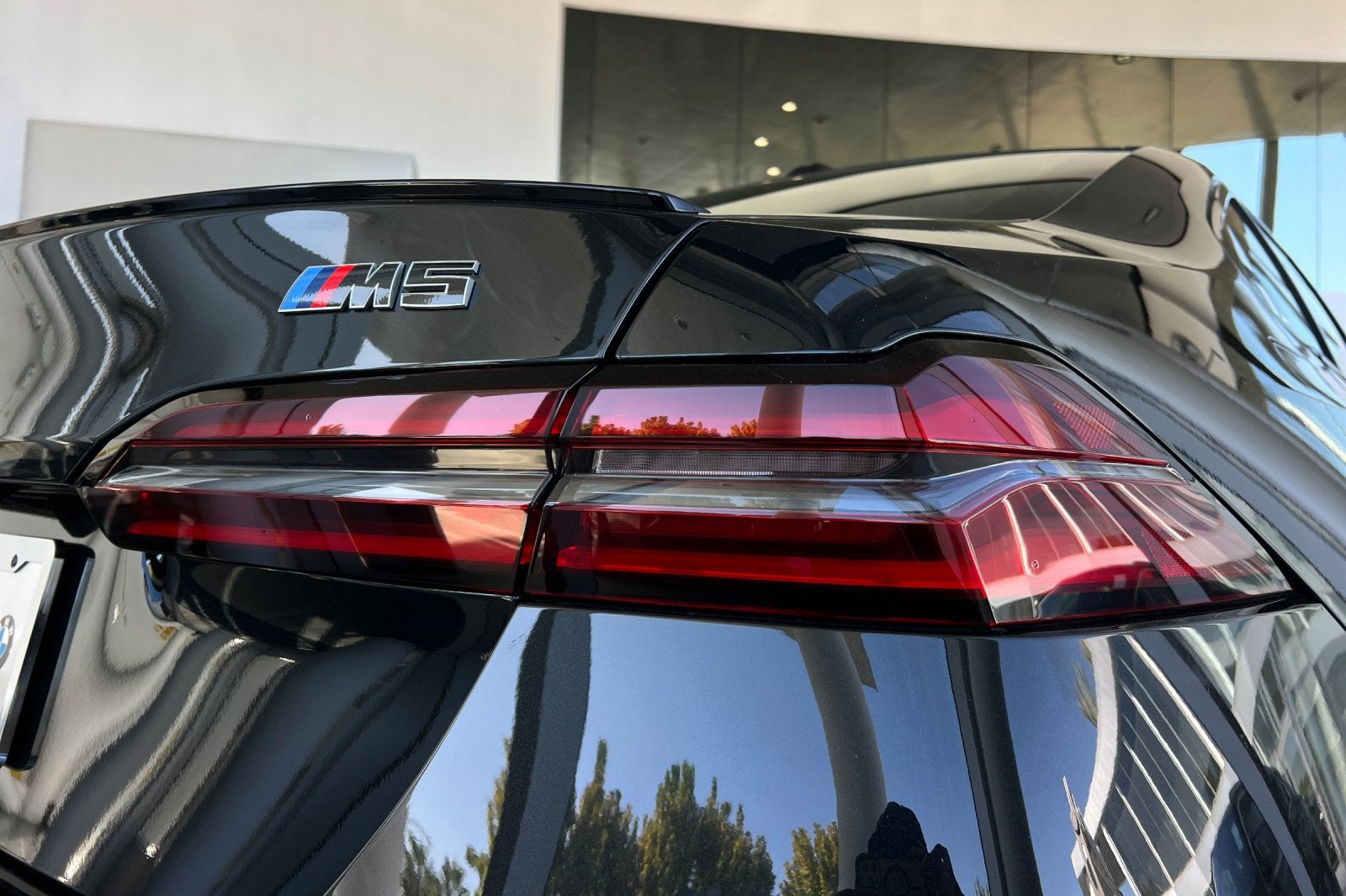 2027 BMW M5 Base