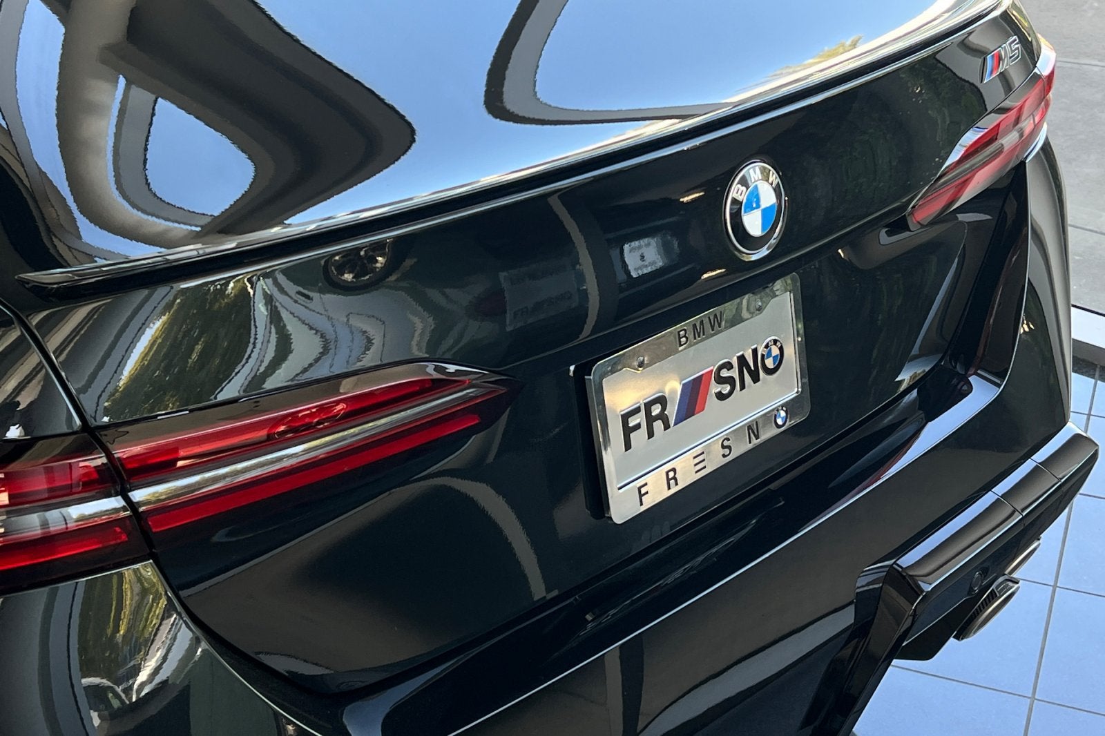 2027 BMW M5 Base