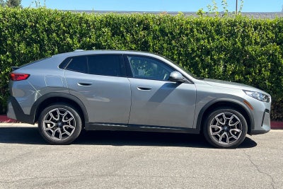 2025 BMW X2 xDrive28i