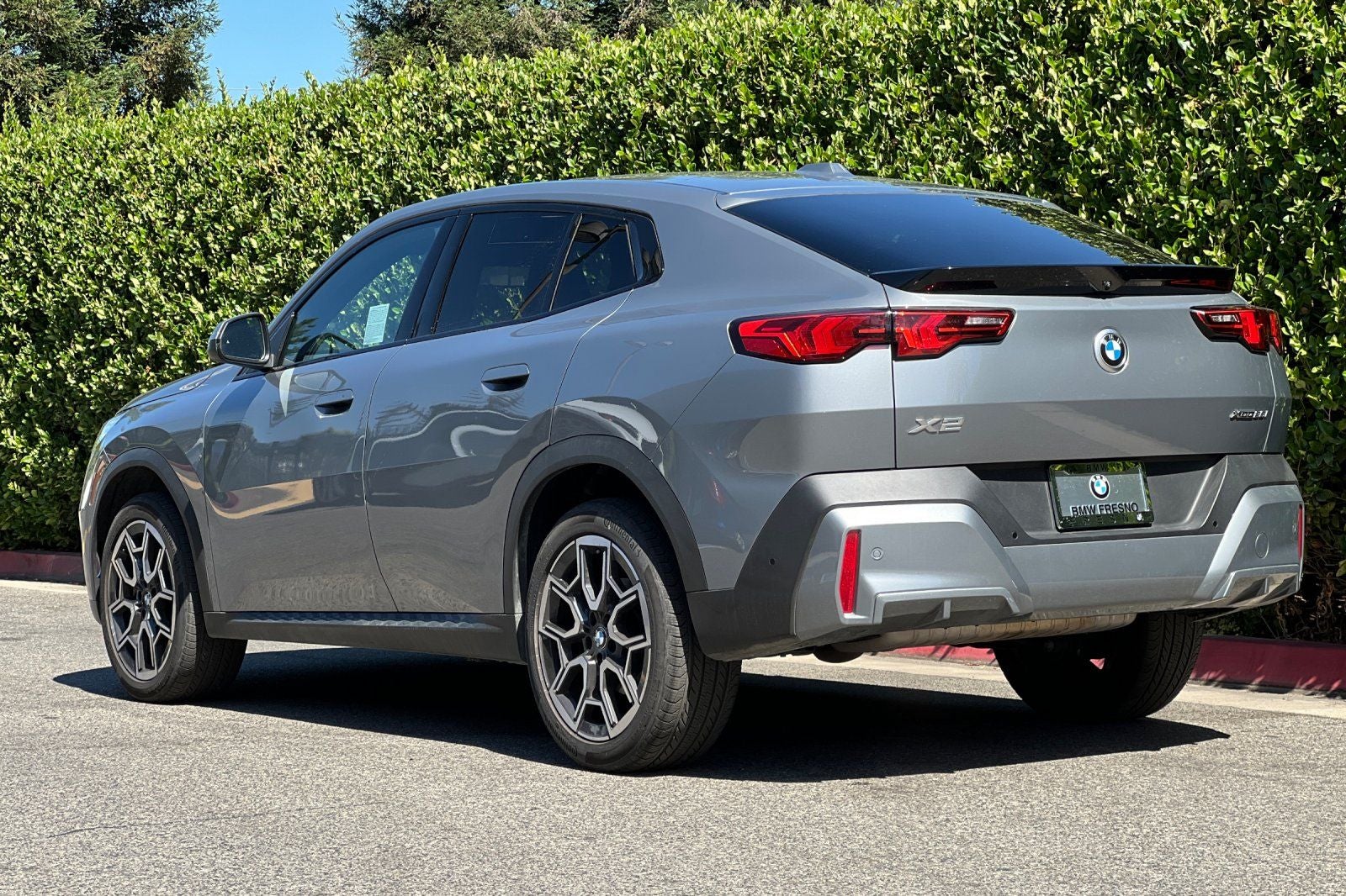 2025 BMW X2 xDrive28i