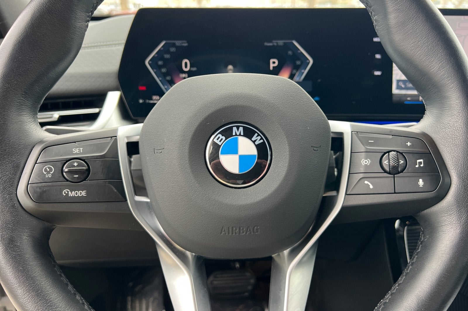 2025 BMW X2 xDrive28i