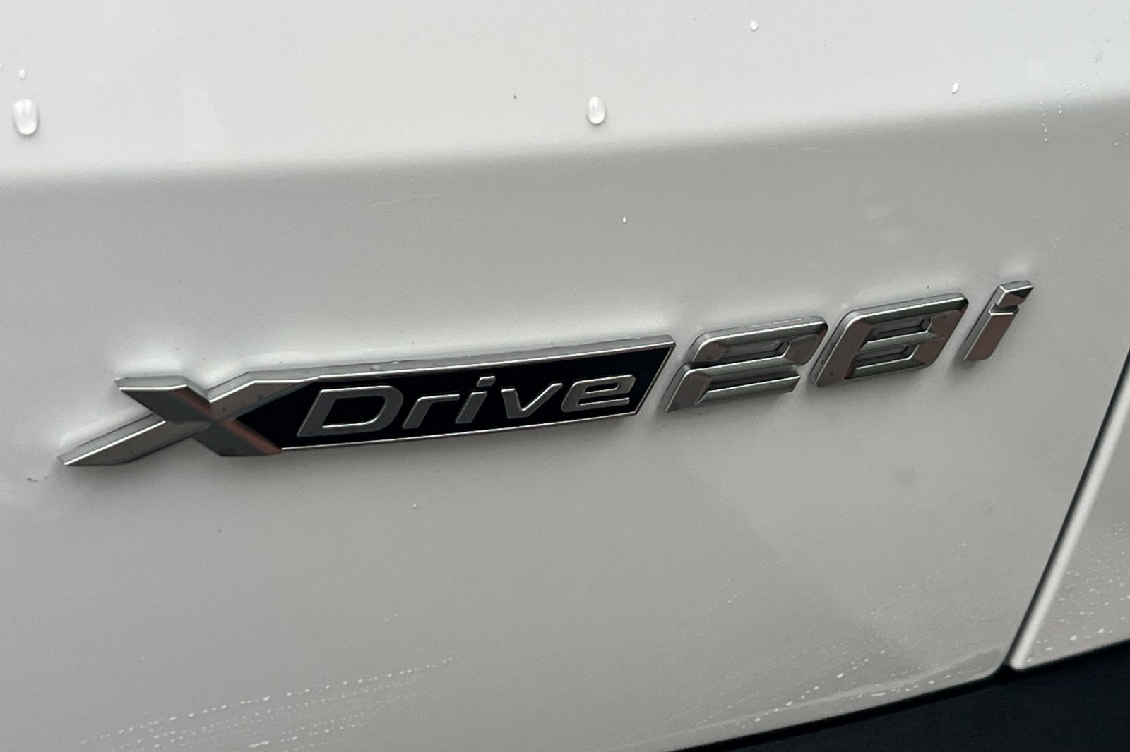 2025 BMW X2 xDrive28i