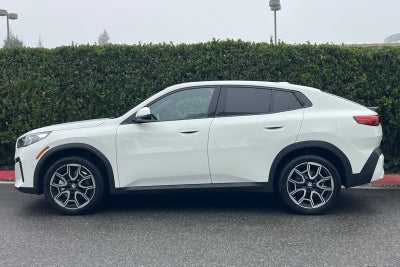 2025 BMW X2 xDrive28i