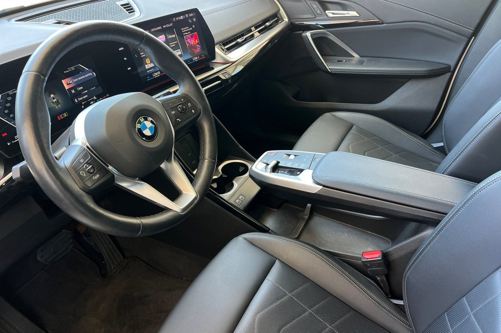 2025 BMW X2 xDrive28i