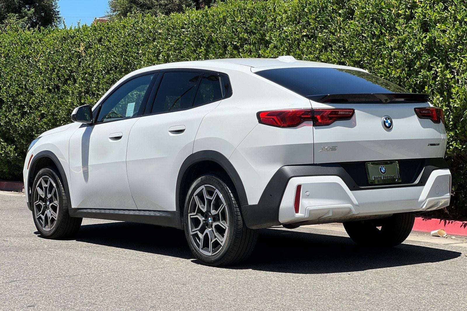2025 BMW X2 xDrive28i