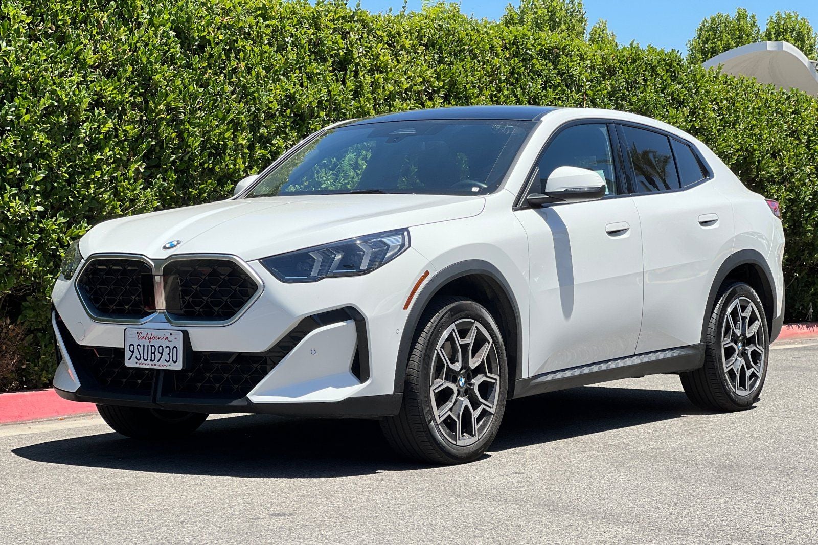 2025 BMW X2 xDrive28i