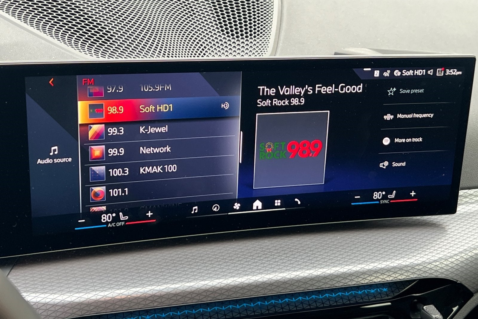 2025 BMW i4 eDrive40