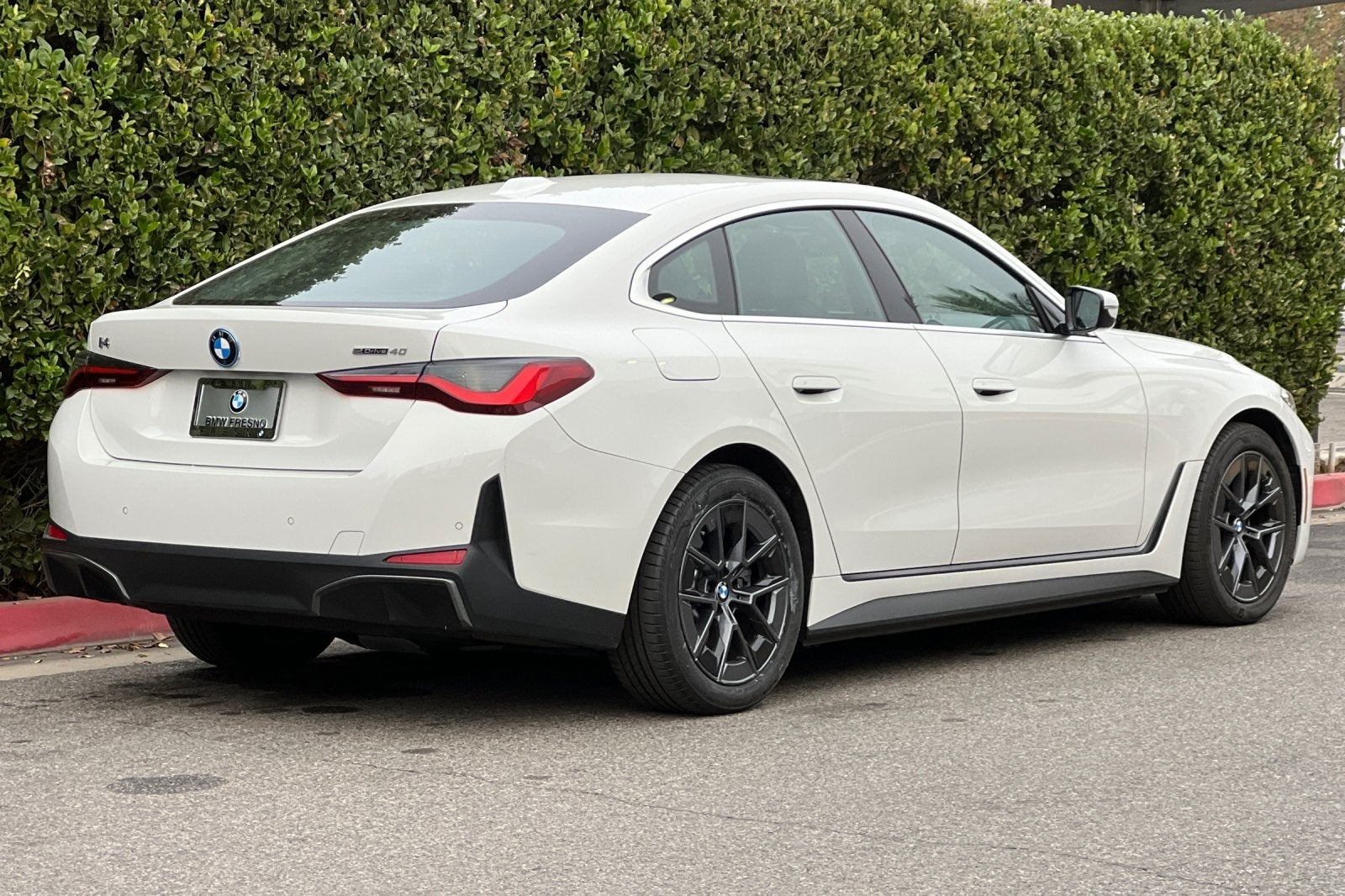 2025 BMW i4 eDrive40