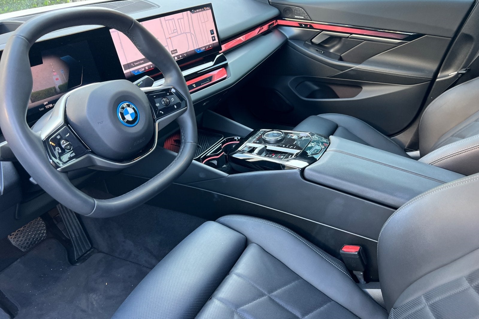 2024 BMW i5 eDrive40