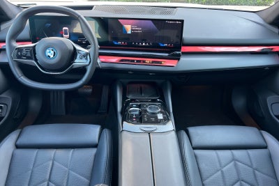 2024 BMW i5 eDrive40
